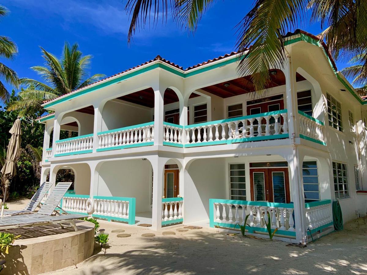 Coral Bay Villas 圣佩德罗 外观 照片